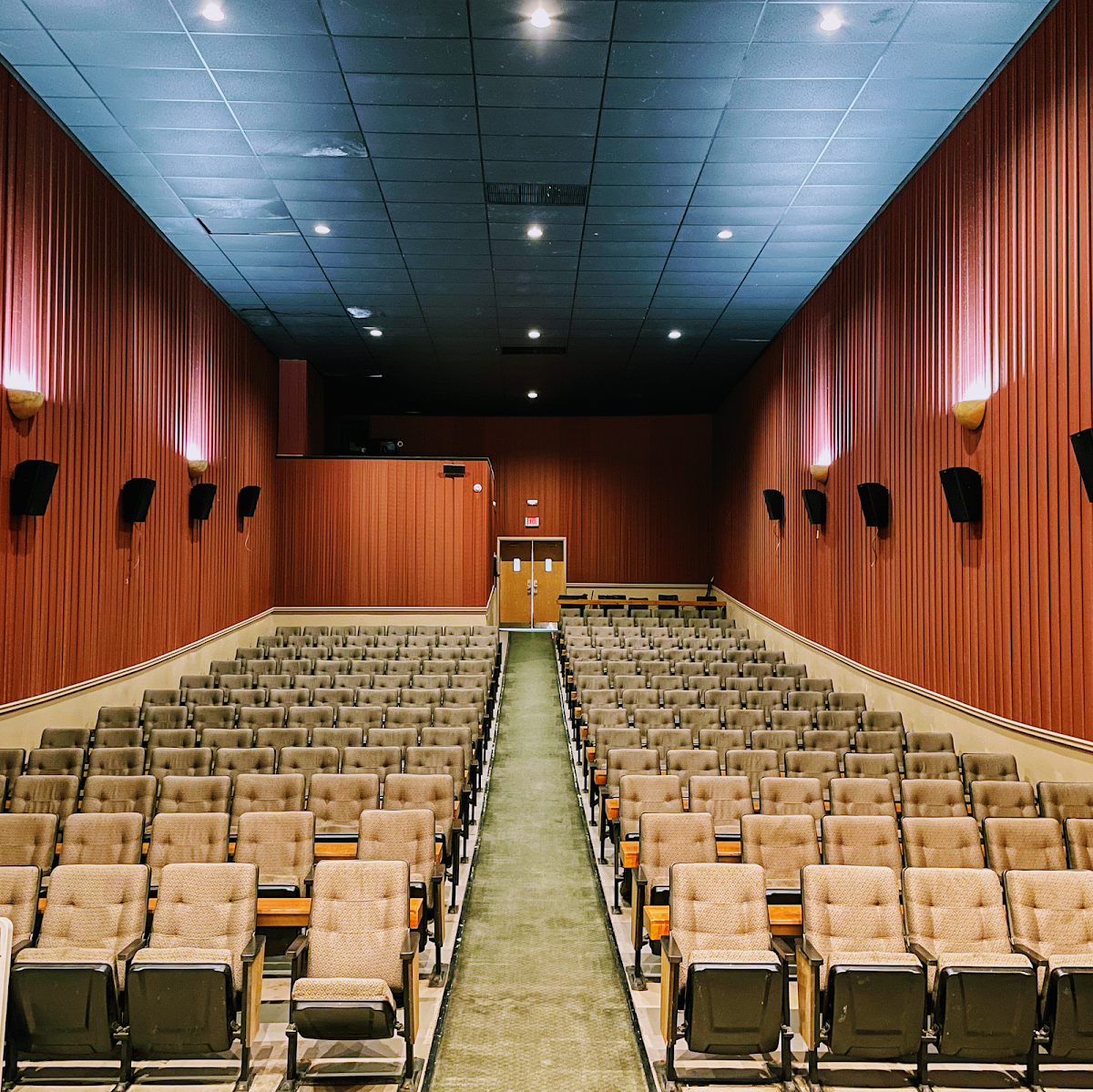 Westwood Plaza Theatre